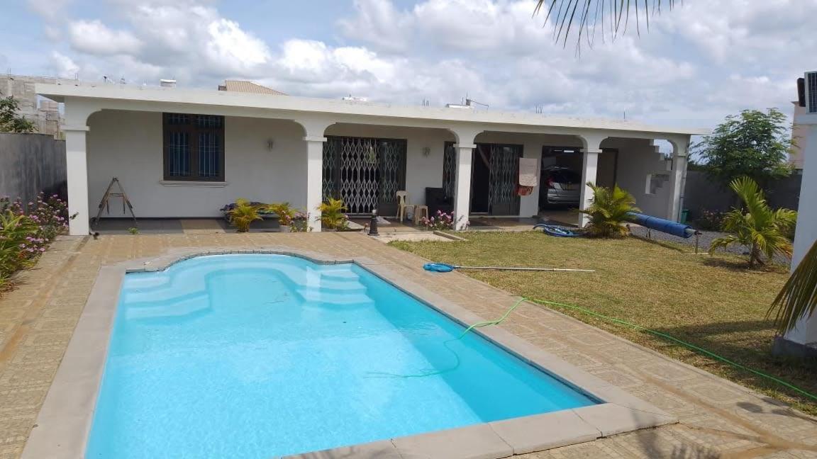 Ejc Villa Flic en Flac Ngoại thất bức ảnh